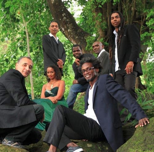 le Bougainvillier Blanc - Poker JBZ - músicos Pointe Noire