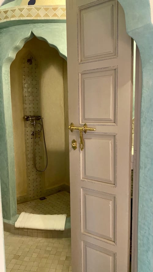 private shower - riad ajarif
