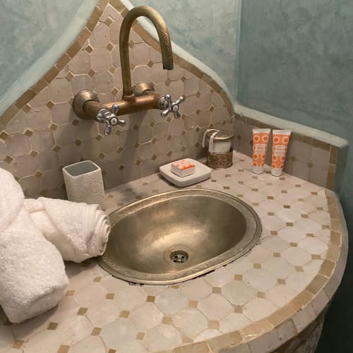 washbasin - riad ajarif
