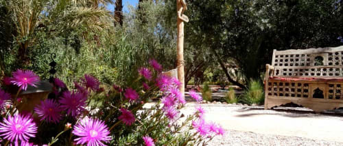 L'Ma Lodge offers you to relax in the heart of a unique and lush garden in Skoura. Palm trees and fruit trees, swimming pool, petanque court, children's play area, animals. Dream holidays in Morocco with L'Ma Lodge. Dream holidays in Skoura with L'Ma Lodge.