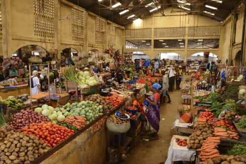 Excursion au marché de HELL VILLE avec le Belamandy Lodge, Nosy Be