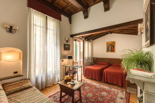 Superior Room with private patio | Hotel Morandi alla Crocetta - in the centre of Florence