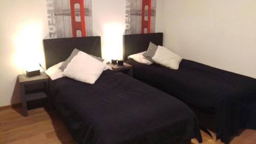 Chambre double avec lit jumeaux, Suisse, Au P'tit Bonheur, Vaud. 