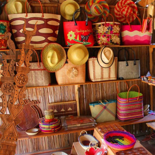 artisanat malgache gasy sac hôtel île Sainte Marie Madagascar Ecolodge le Ravoraha