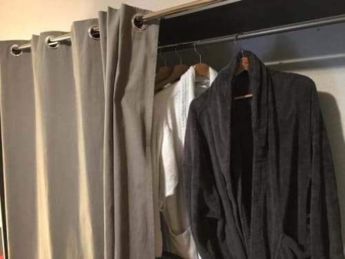 Dressing, peignoir, Au P'tit Bonheur, Suisse.