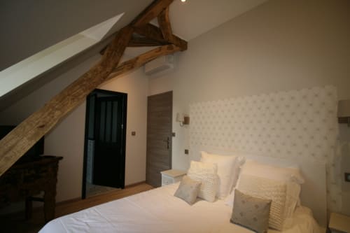 Chambre avec sa salle d'eau privée