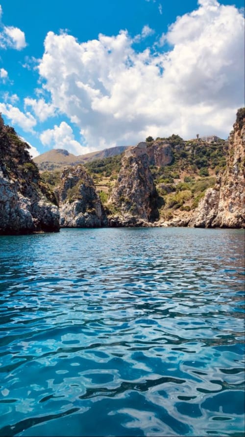 Turquoise waters and dramatic rocky cliffs at Castellammare del Golfo, Sicily near Casa Vacanze Del Golfo