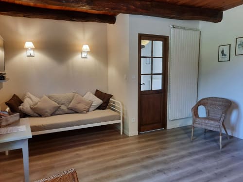 family room with lounge area - guest house - domaine de la Boissière