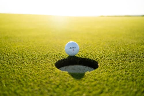 Where to play golf near Issigeac