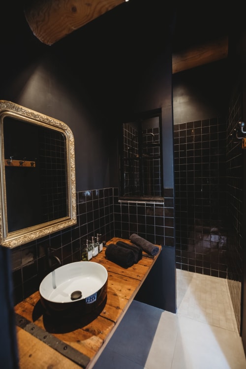 Many bathrooms, comfortable house, holidays in Provence
