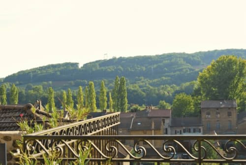 large terrace - bed and breakfast near Lyon - Les Terrasses Dorées in Beaujolais