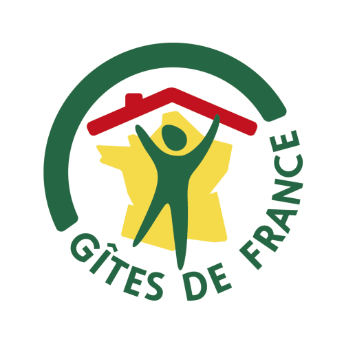 Logo Gîtes de France avec une silhouette verte sous un toit rouge sur fond jaune, certifiant le gîte La Dragonne