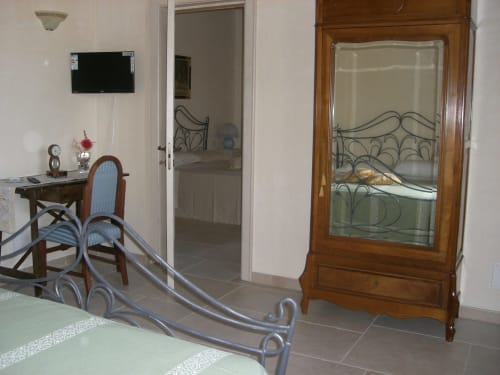 Camera quadrupla -B&B La Grave - camere a Noci-Alberobello, Puglia
