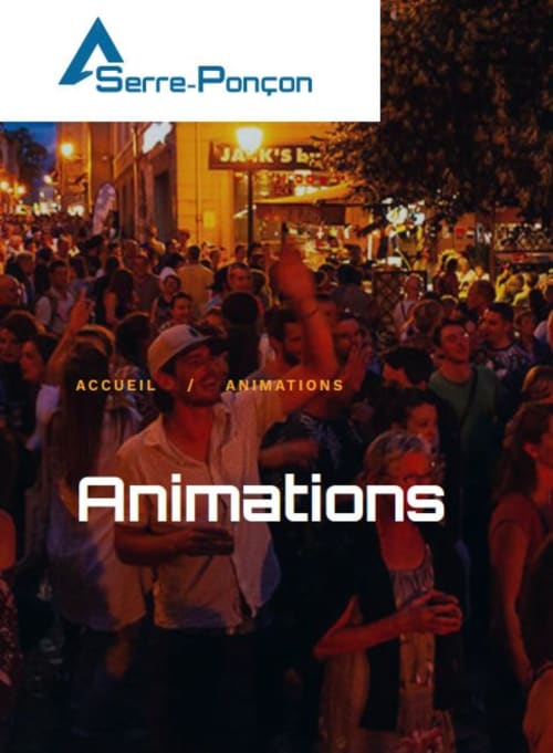 Animations Serre-Ponçon : ambiance animée en soirée avec foule profitant des divertissements à Le Lauzet-Ubaye