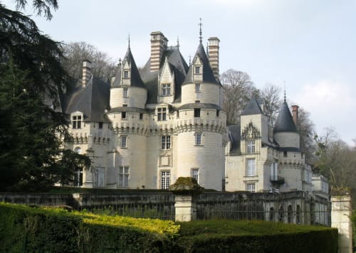 CHATEAU d'USSE, chateaux à visiter proche des arches de Muschamp. 