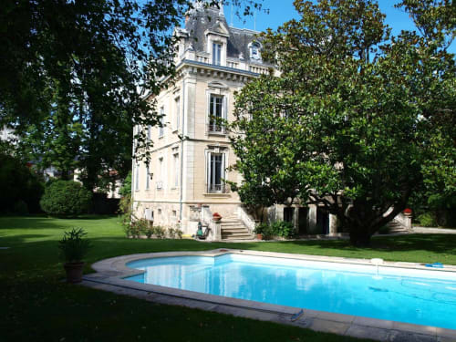maison d'hôtes avec piscine privée - Villa Magnolia Parc - Maison d'Hôtes à Montélimar, en Drôme Provençale