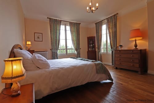 Chambre double, chambre d'hôtes, Cisai Saint-Aubin. 