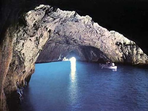 Grotta dello Smeraldo a 5 minuti. Prima tappa della nostra esperienza