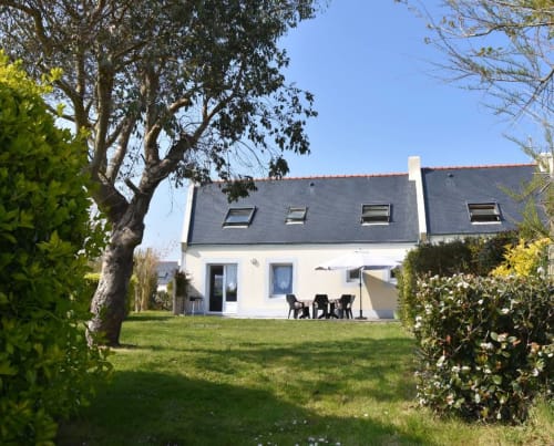 Vue du jardin exposé Sud-Ouest - Maison "Les Grands Sables" - 4 à 8 personnes - location vacances à Belle île en mer - les maisons de Kerdavid'île