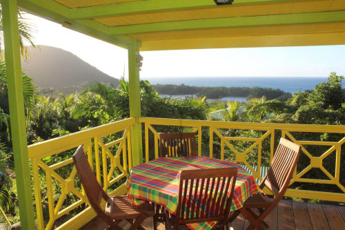 bungalow avec terrasse - vue sur mer - Location de villas et bungalow - Oasis de Grande Anse à Deshaies en Guadeloupe