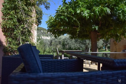 Le Mas Carré Séguret terrasse vue plus beau village de France