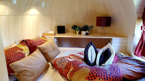 Gezellig interieur, ongewone accommodatie, het clubhuis, Les refuges du chalet, België. 
