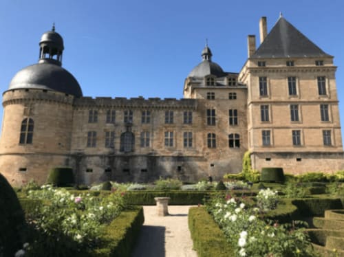 Château de Hautefort | Chambres d'hôtes Escale en Corrèze