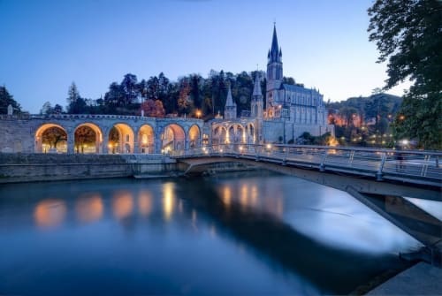 Visit the basilica of Lourdes | Midi-Pyrénées | Domaine à Marmande