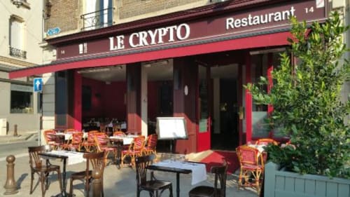 Le Crypto restaurant, Hermonville. 