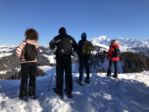 raquette face au Mont Blanc - La Pora