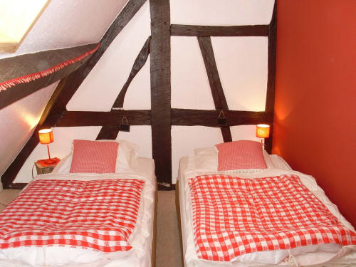 chambre enfant - lit simple - séjour famille - Gîtes et chambres d'hôtes Maison Ungerer Hunspach - Alsace France