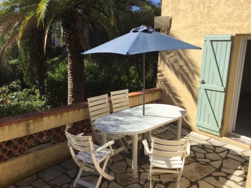 Terrasse privative - Location de vacances à Saint-Aygulf - Appartements - Villa Macoran - Côte d'Azur - Fréjus - Saint-raphaël