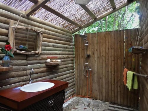 Bungalow avec salle de bain privée - proche plage - Guadeloupe | Esprit Caraibe