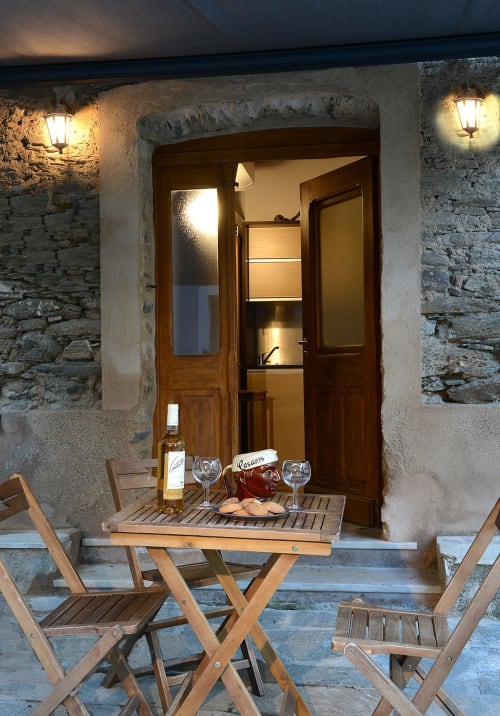 Studio de vacances avec terrasse - proche Bastia | Location Lucciana