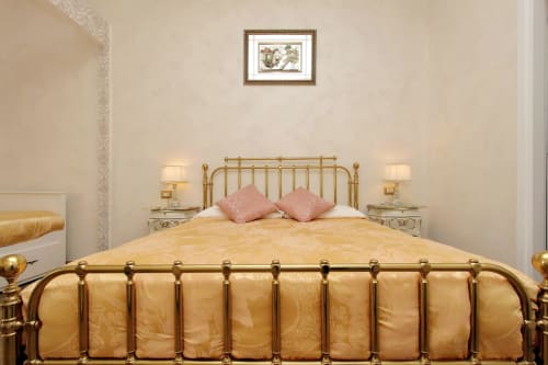 Camera famigliare superior di Just Chilling Suite, per soggiorni in famiglia letto matrimoniale e divano letto in centro a Roma