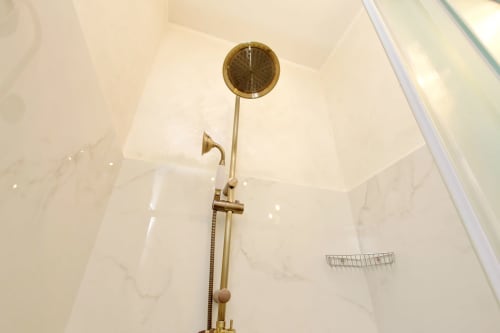 Camera famigliare superior di Just Chilling Suite, per soggiorni in famiglia con bagno privato, in centro a Roma