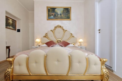 Camera matrimoniale superior di Just Chilling Suite, per soggiorni in coppia con bagno privato, in centro a Roma