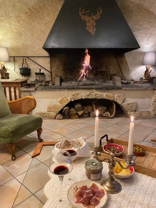 feux de cheminée, montagne,jardin,verdure,ciel bleu, vacances,week end, tour de france cycliste,Maison d'hôtes,hotel,hôtels,location,gites,meublé tourisme,chambre d'hote de charme,chambre,suite, chambres d'hôtes barcelonnette, chambres d'hôtes jausiers, chambres d'hôtes le sauze, chambre d'hôtes praloup, chambre d'hôtes méolans-revel,chambres d'hôtes saint paul sur ubaye, chambres d'hôtes saint pons, chambres d'hôtes ubaye serre poncon, chambres d'hôtes serre ponçon.