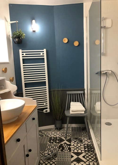 Salle de bain - Chambre familiale - Les Picorettes Vaux-en-Beaujolais - Clochemerle - Maison d'hôtes
