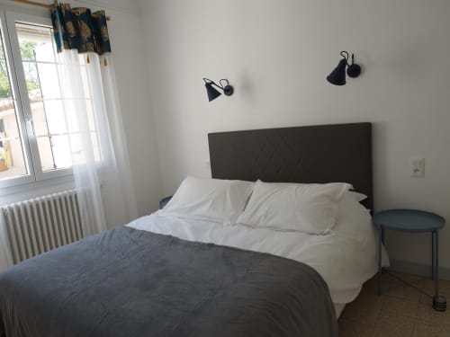 Lit double, chambre deux personnes, villa Bell'Mar, appartement et maison à Mèze.