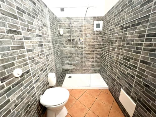 Camera matrimoniale | Virginia Rooms Genova - camere con bagno privato e parcheggio privato in centro a Genova