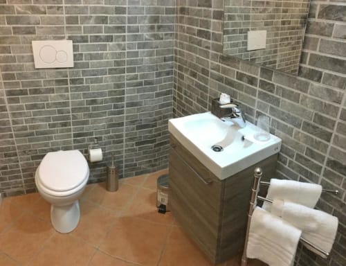Camera matrimoniale | Virginia Rooms Genova - camere con bagno privato e parcheggio privato in centro a Genova