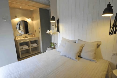 chambre avec salle de bain - Sarlat Appartements de la Boétie - Dordogne