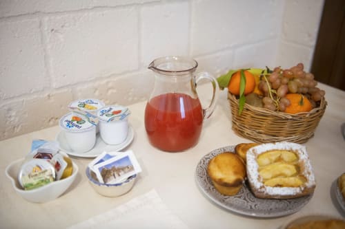 B&B Magraví, trullo in pietra, tra natura e storia, con colazione. Si trova tra Alberobello e Martina Franca.