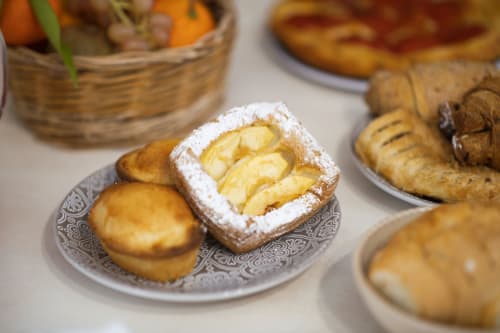 B&B Magraví, trullo in pietra, tra natura e storia, con colazione. Si trova tra Alberobello e Martina Franca.