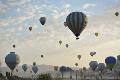 Activité montgolfière, Mas d'Ange en provence. Découvrir le Luberon en montgolfière. 