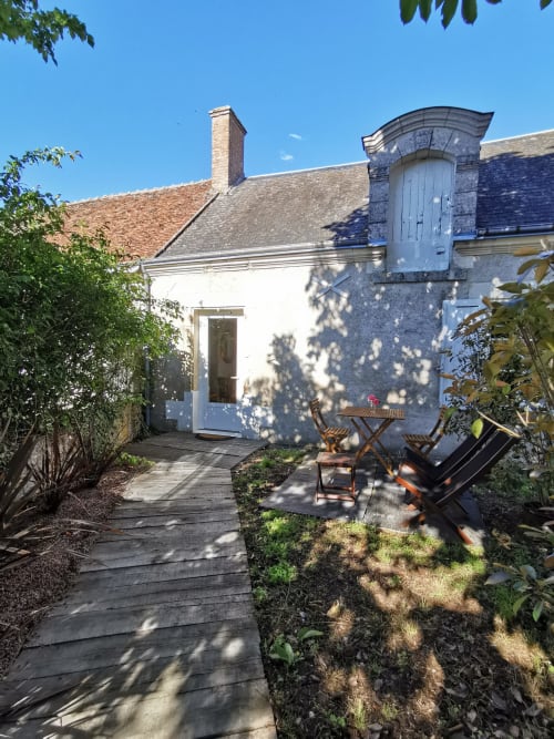 private entrance - Charming guest rooms - B&B La Jacquière - Chaumont -sur-Loire
