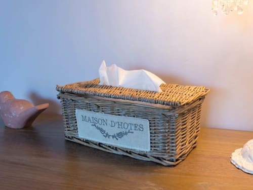 Boîte à mouchoirs - Maison d'hôtes - La Bastide du Bouchou - Six-Four-les-Plages