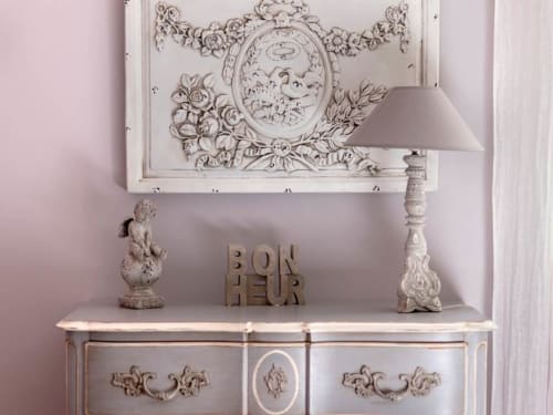 Commode avec décoration style baroque - La Bastide du Bouchou - Six-Four-les-Plages - Maison d'hôtes 