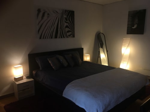Chambre 4 studio, lit double, Chambre d'hôte, Au p'tit Bonheur, Suisse.